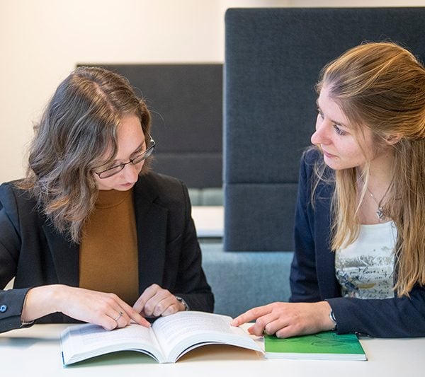 Bekijk onze verschillende handboeken