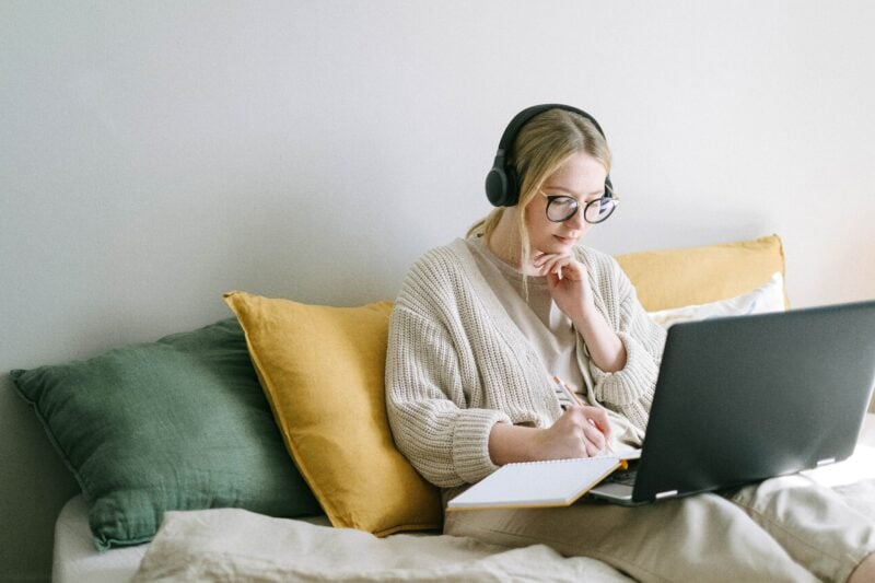 Online Consult Docent schuldhulpverlening Kenniscentrum Sociaal Domein