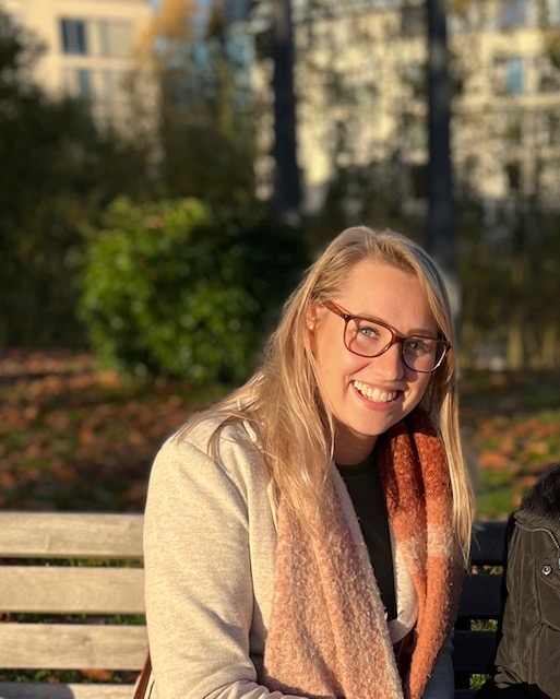 Dit is een profielfoto van docente Lisa de Kramer